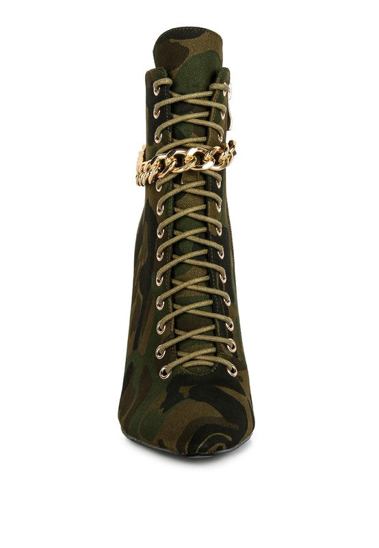Botas de camuflaje con tacón de aguja y anillado Moulin