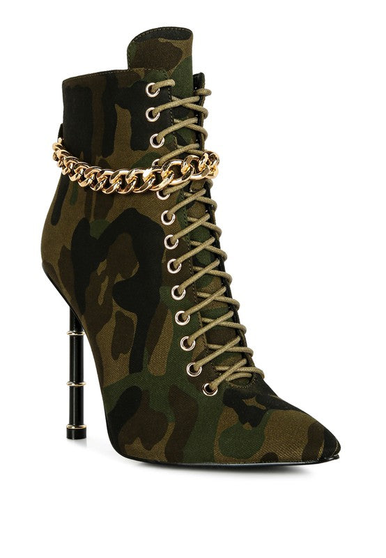 Botas de camuflaje con tacón de aguja y anillado Moulin