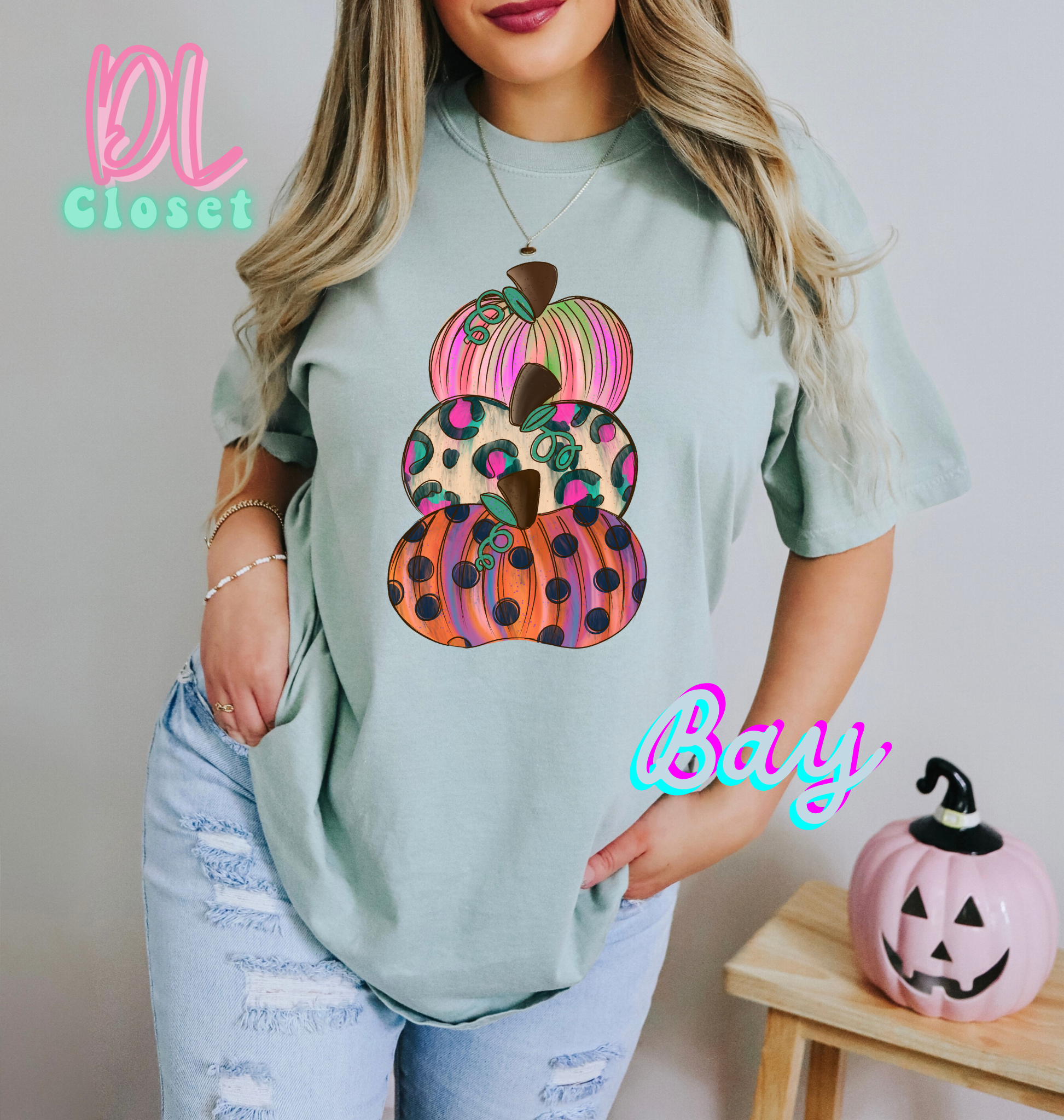 Funky Stacked Pumpkins Tees