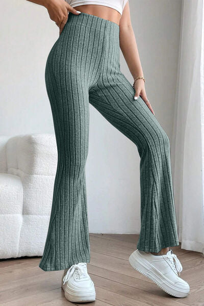 Pantalones acampanados de cintura alta