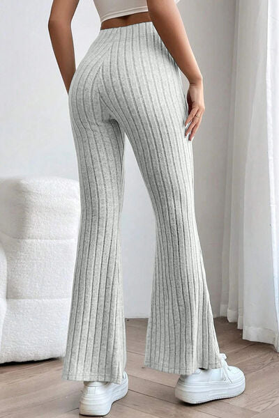 Pantalones acampanados de cintura alta