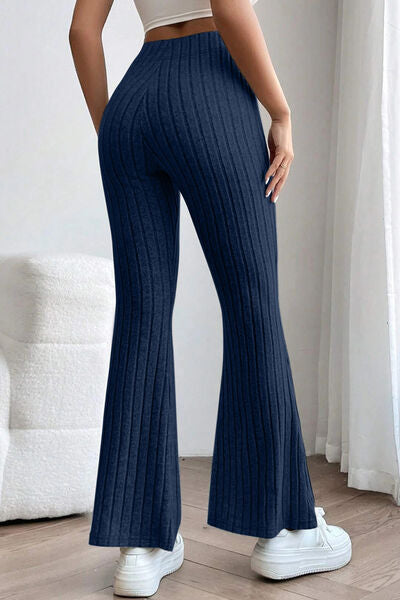 Pantalones acampanados de cintura alta