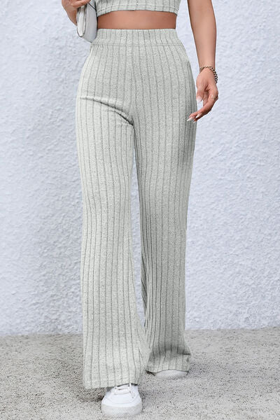 Pantalones acampanados de cintura alta