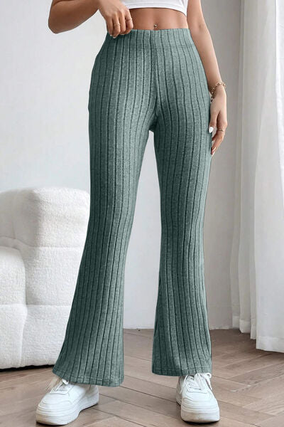 Pantalones acampanados de cintura alta