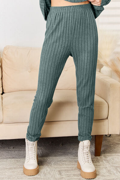 Conjunto de manga larga con cuello en V