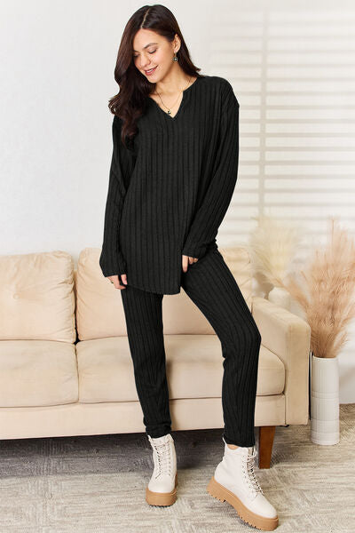 Conjunto de manga larga con cuello en V