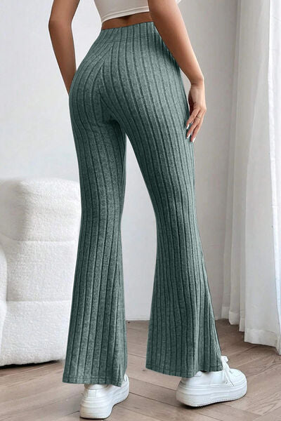 Pantalones acampanados de cintura alta