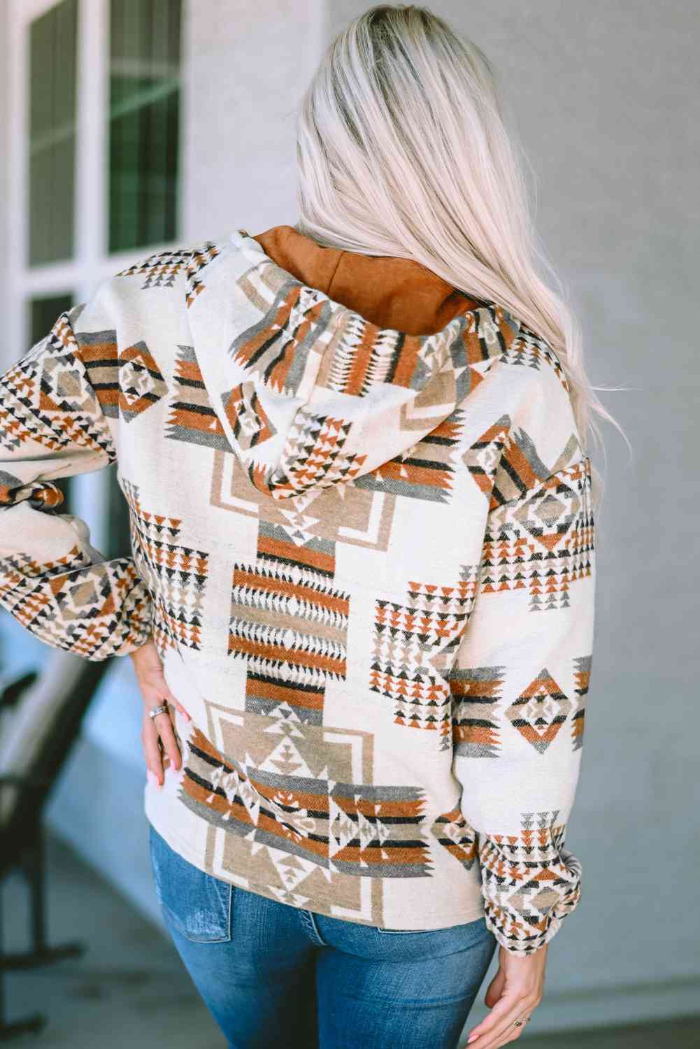 Sudadera con capucha y cremallera de un cuarto con estampado azteca