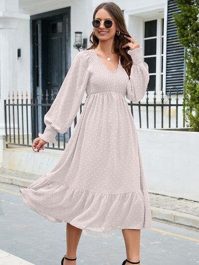 Vestido con volantes y lunares suizos