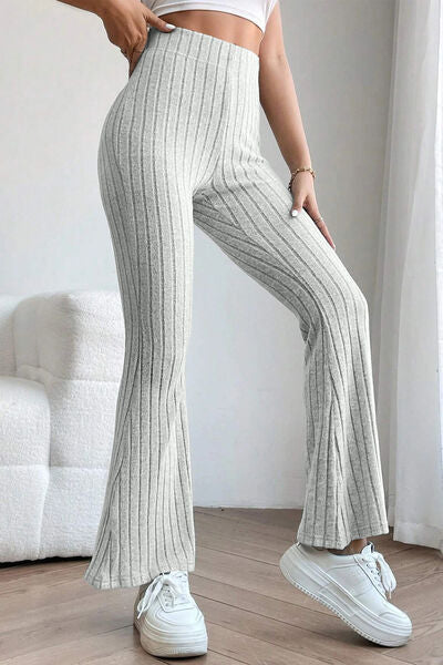 Pantalones acampanados de cintura alta