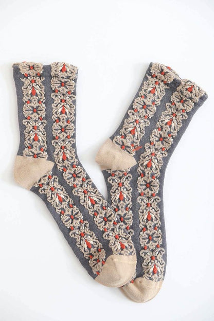 Embroidered Flower Pattern Socks