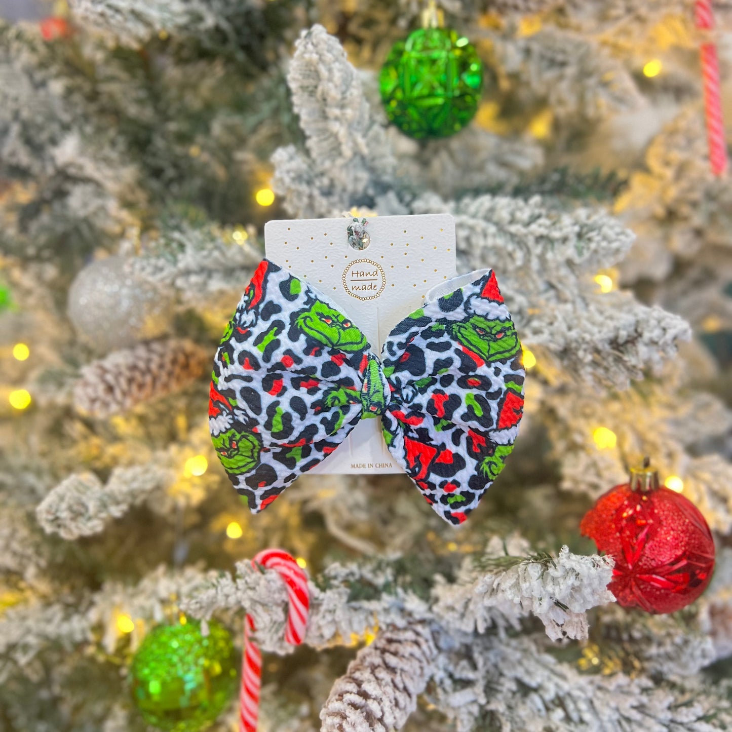 Grinchy Leopard Christmas Bows