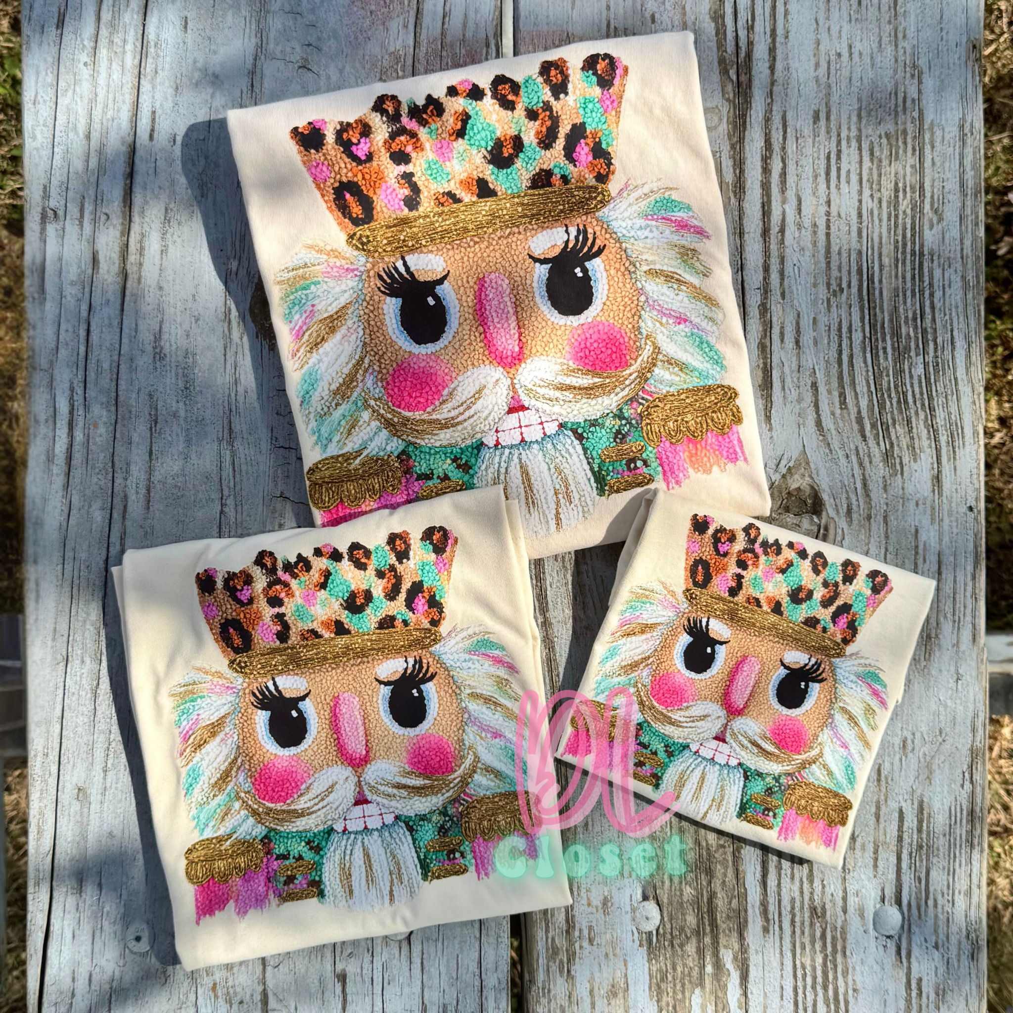 FAUX EMBROIDERY NUTCRACKER TEE