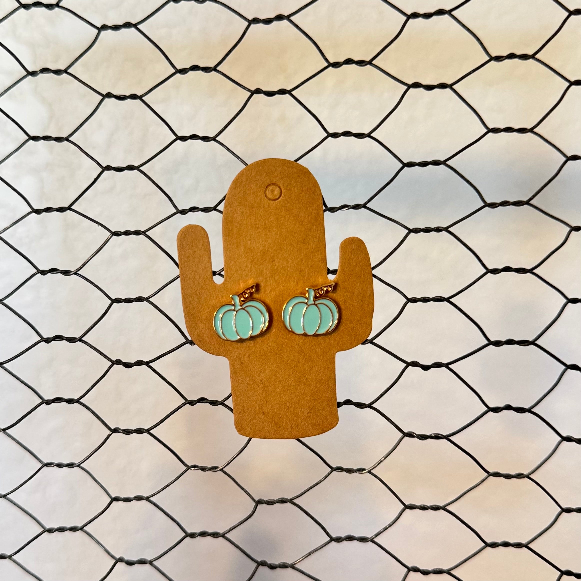 PUMPKIN STUD EARRINGS