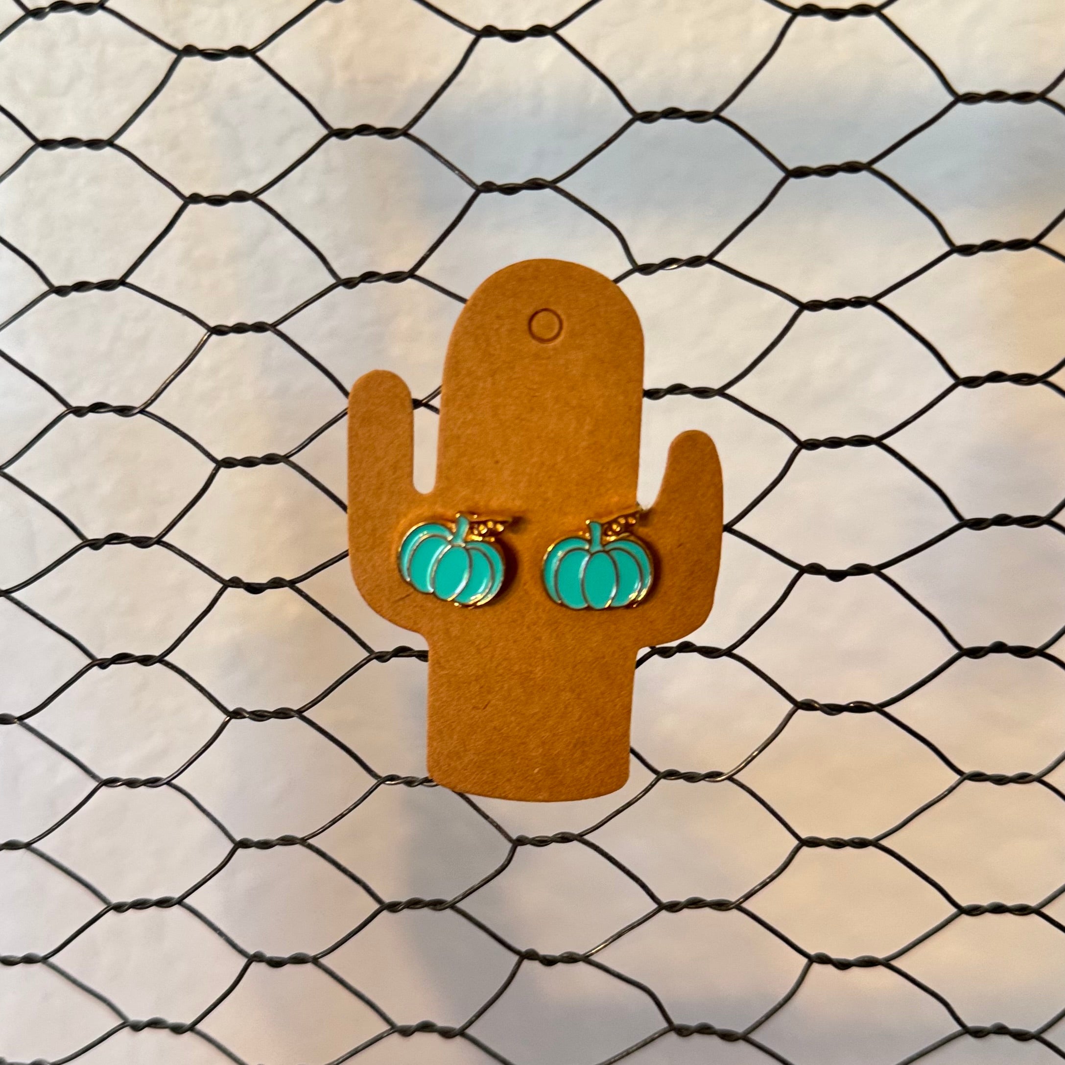 PUMPKIN STUD EARRINGS