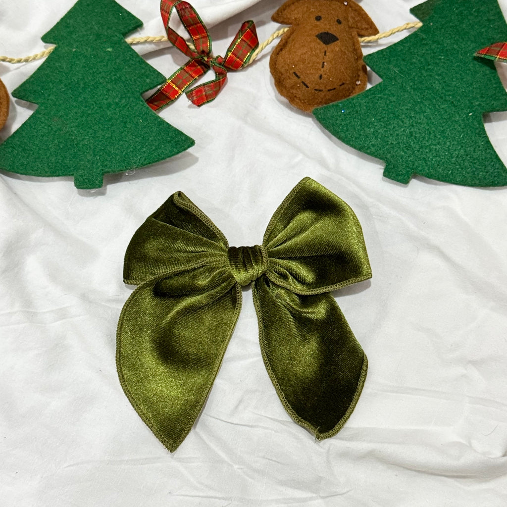 Velvety Bows