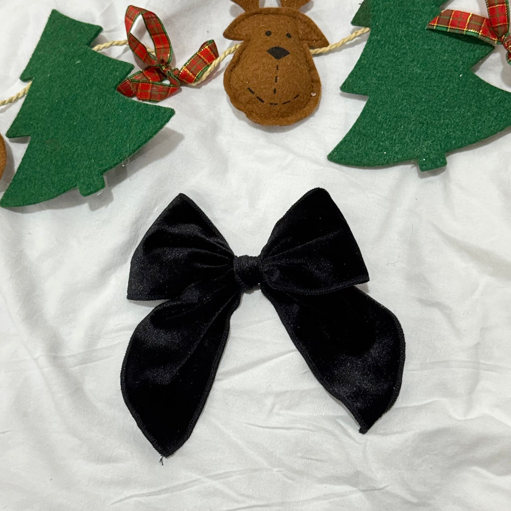 Velvety Bows