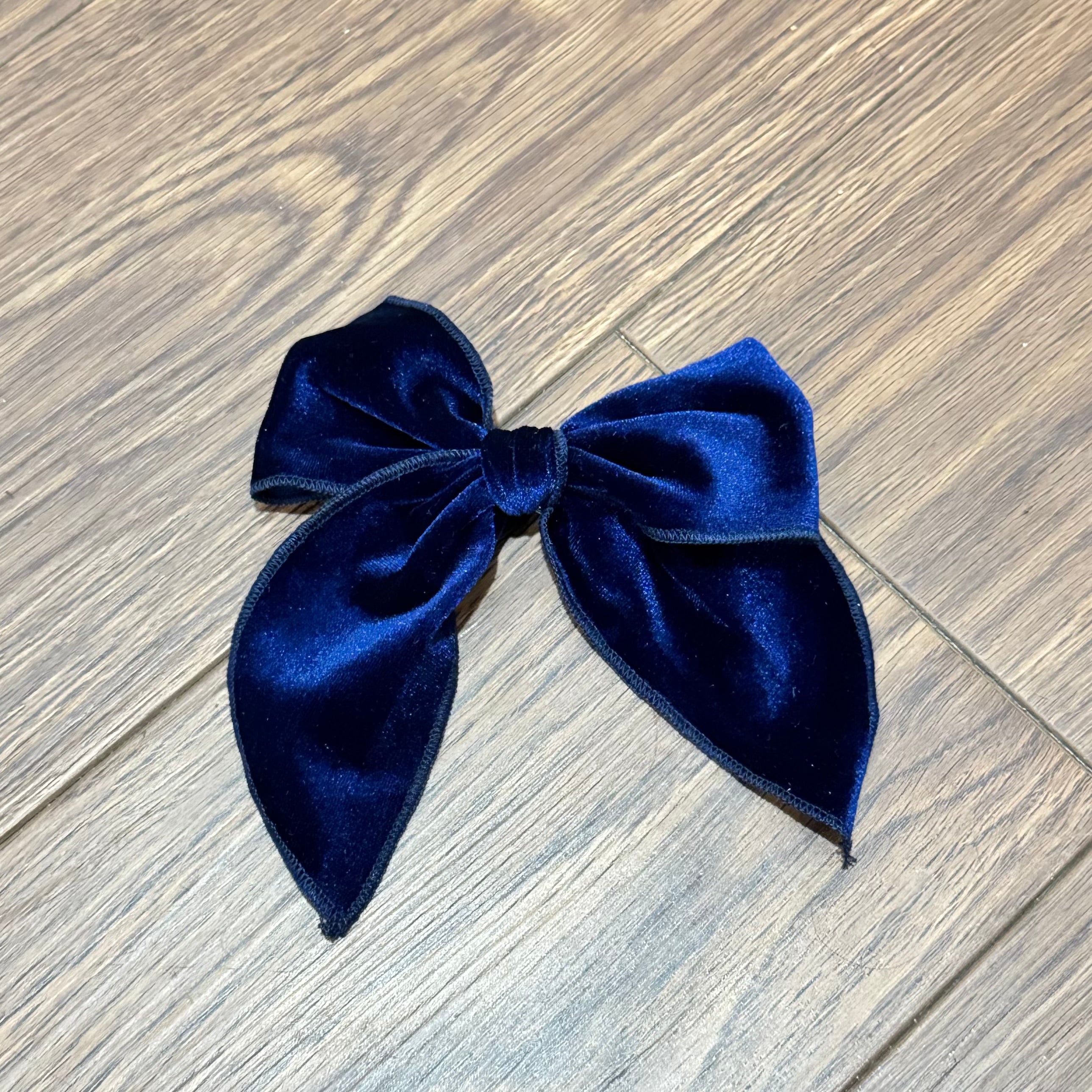 Velvety Bows
