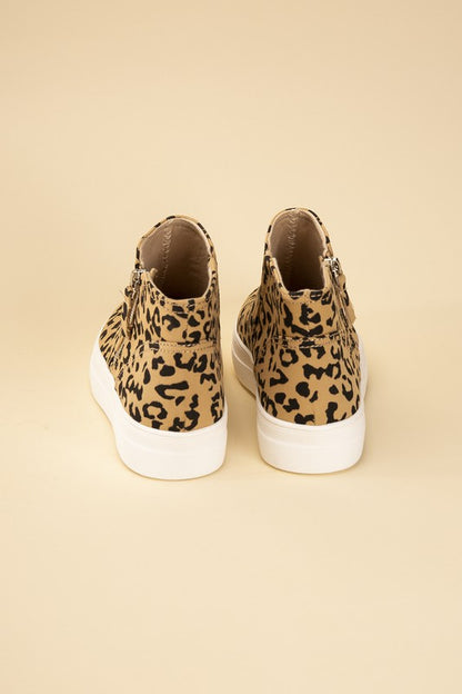 Zapatillas altas de leopardo