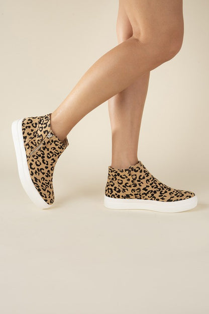 Zapatillas altas de leopardo