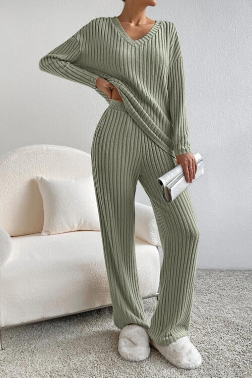 Ribbed V-Neck Lounge Set