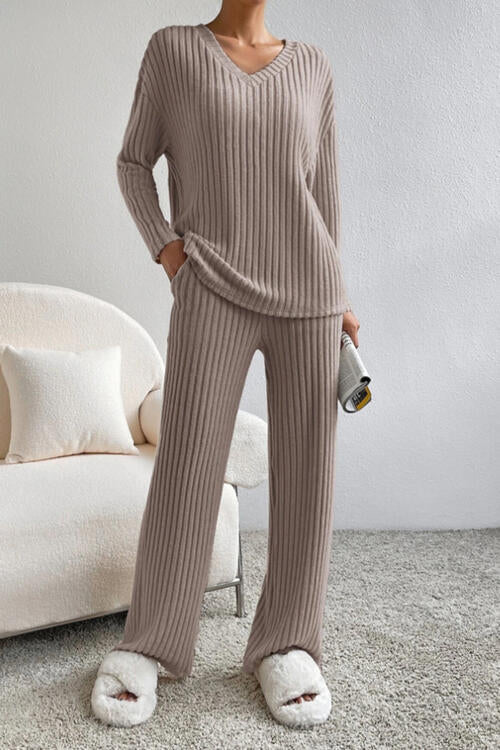 Ribbed V-Neck Lounge Set