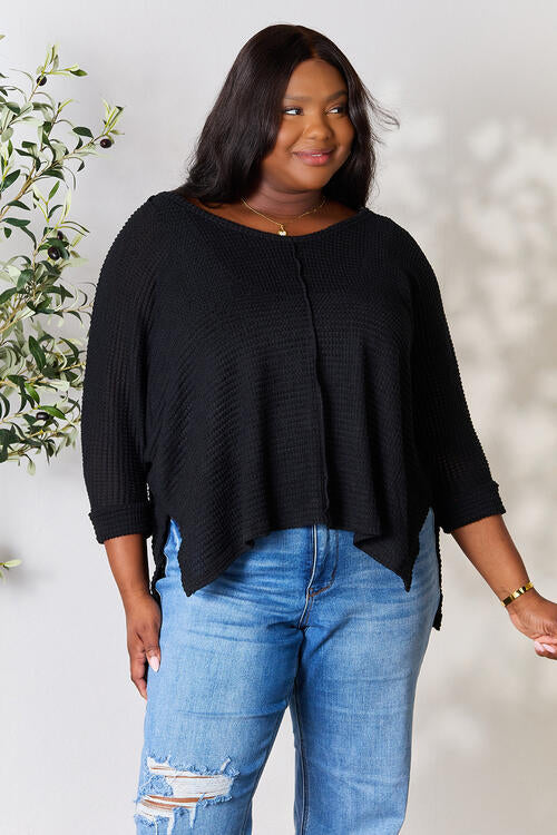 Top de punto con aberturas altas y bajas