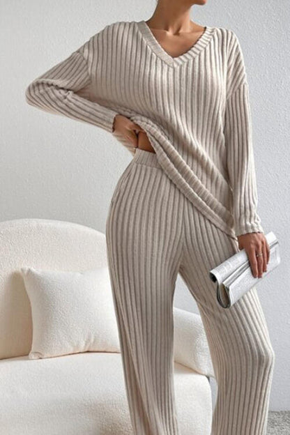 Ribbed V-Neck Lounge Set