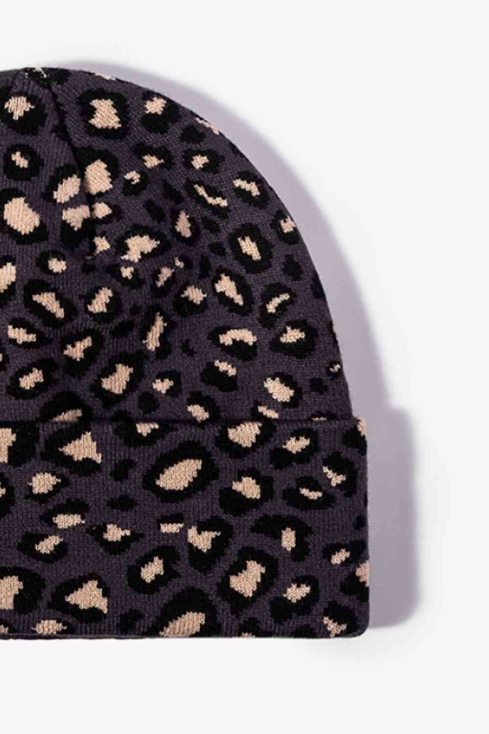 Gorro con puños y estampado de leopardo