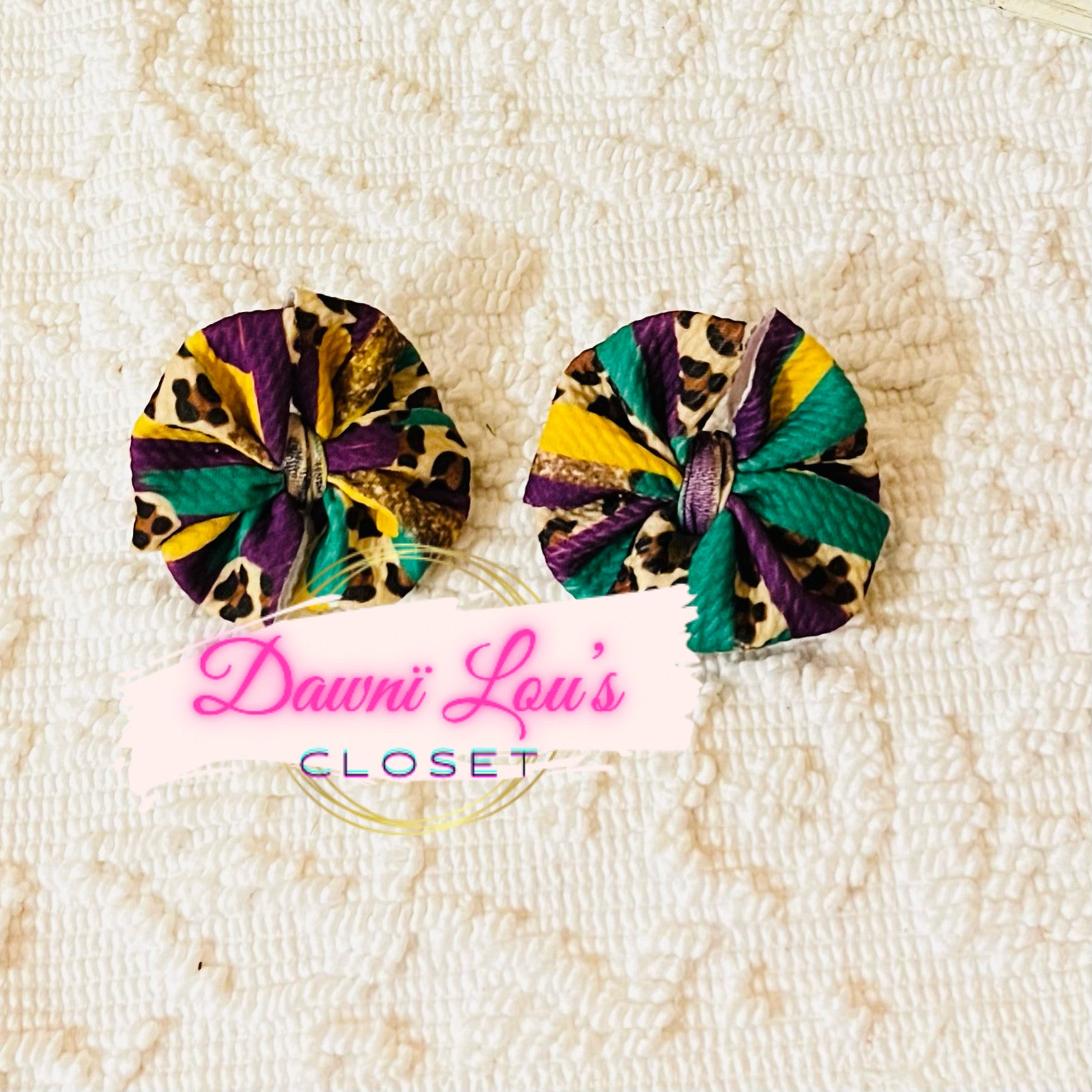Sassy Mardi Gras Bows