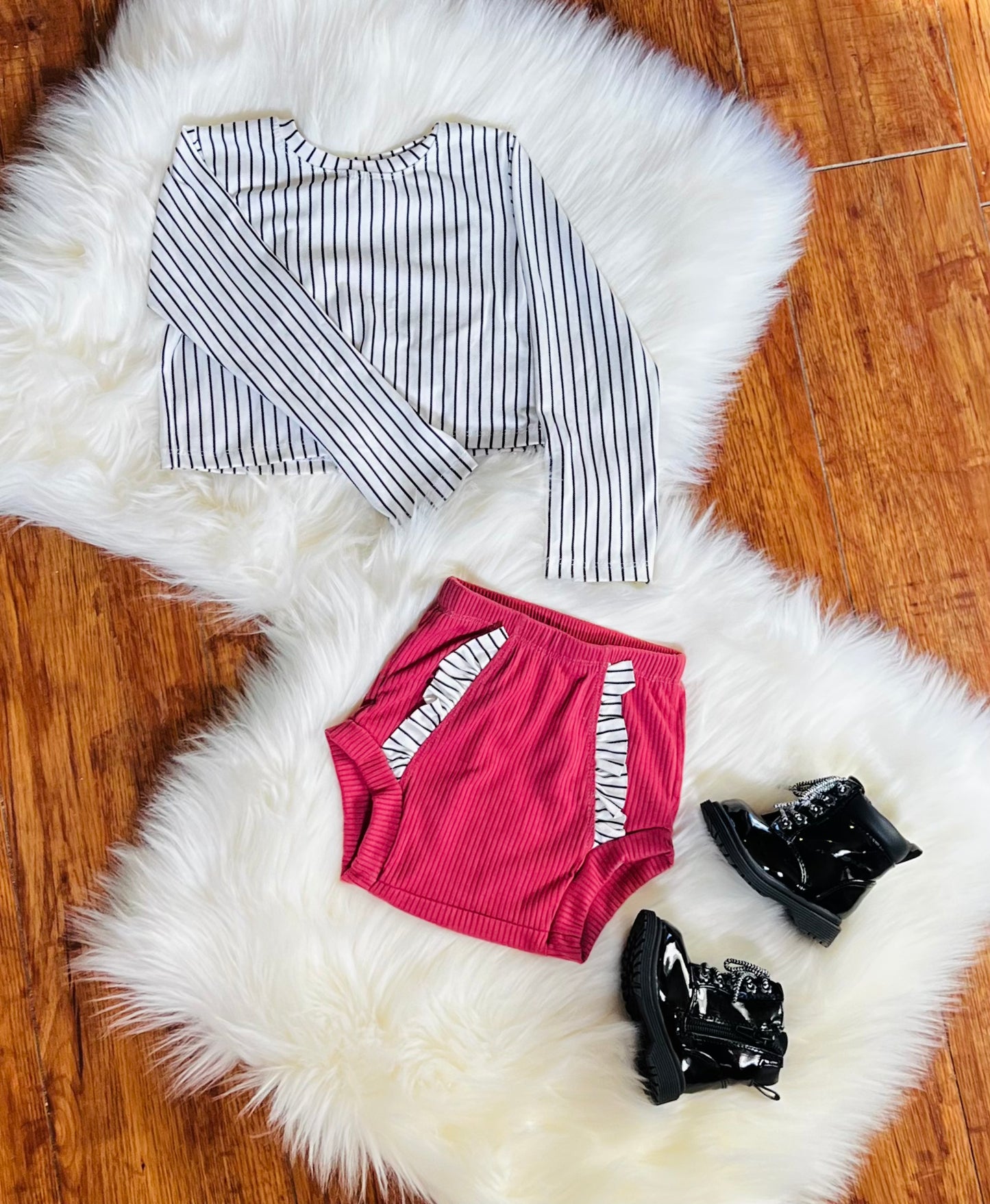 Striped Ruffle Bummies Set