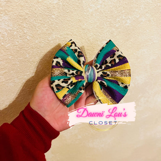 Sassy Mardi Gras Bows